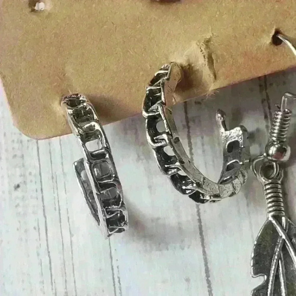 NWT Bohemian Vintage Earrings Silver Alloy Turquoise Bohemian Hippy Western - Picture 4 of 13